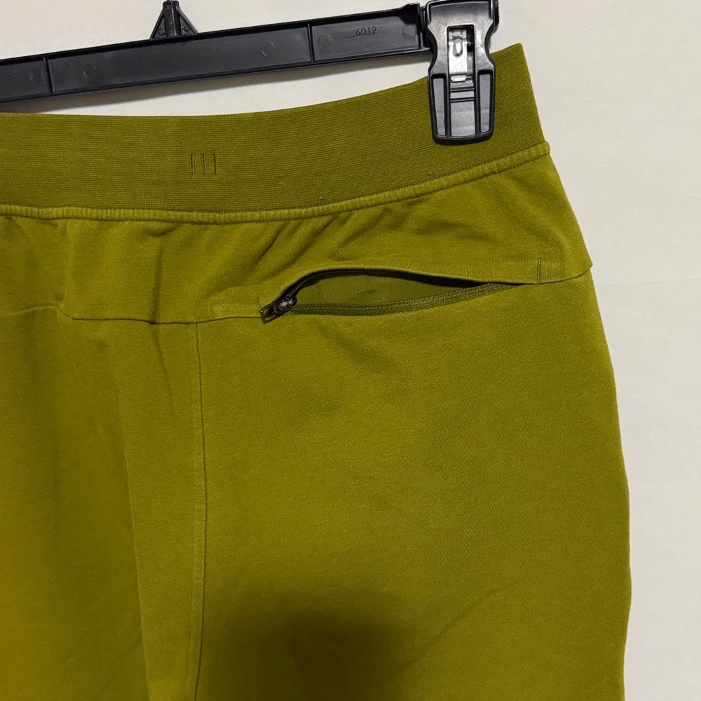 Lululemon Olive Green Jogger Pants - Picture 5 of 9